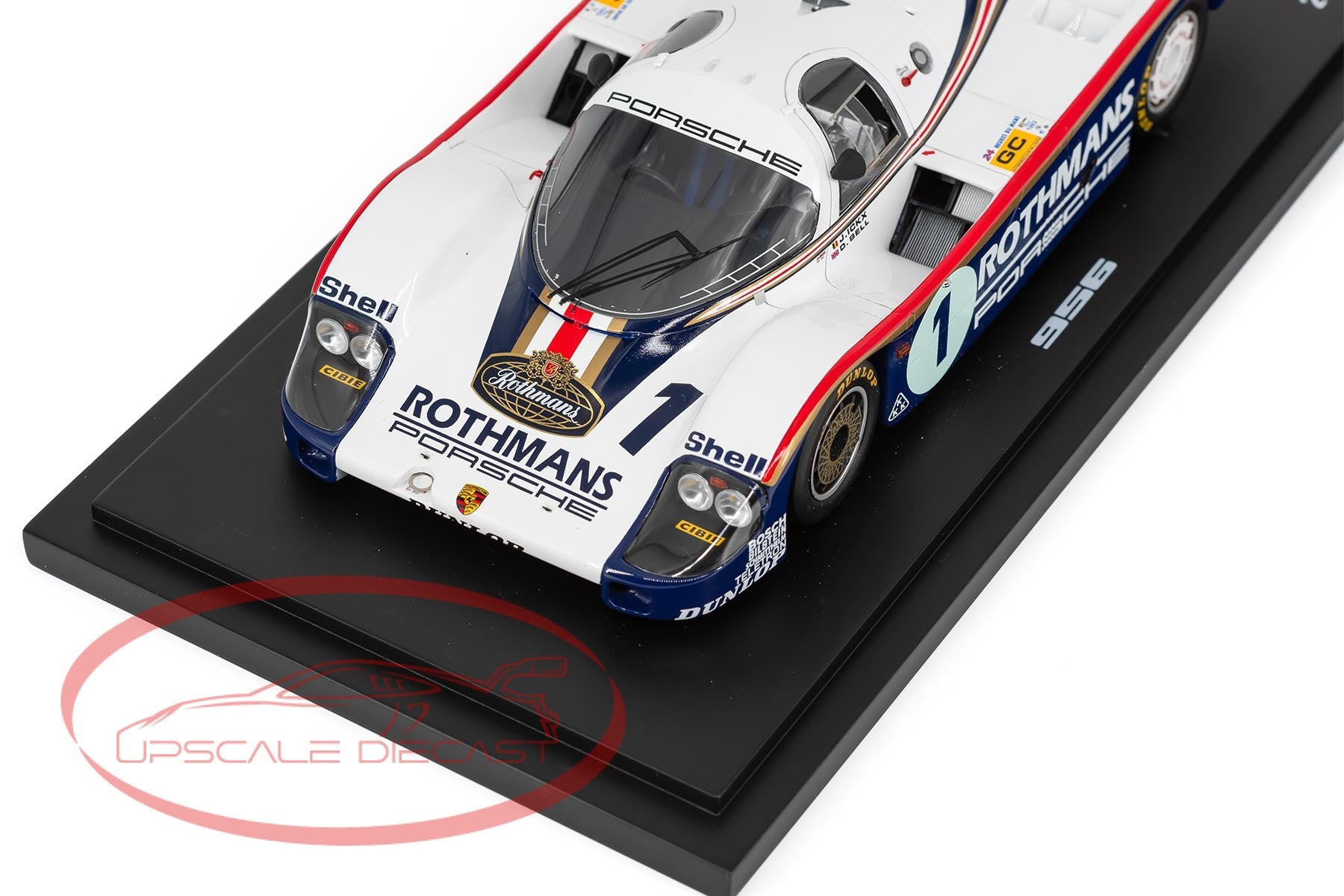 Spark 1:18 1982 Rothmans Porsche 956 LH image 2