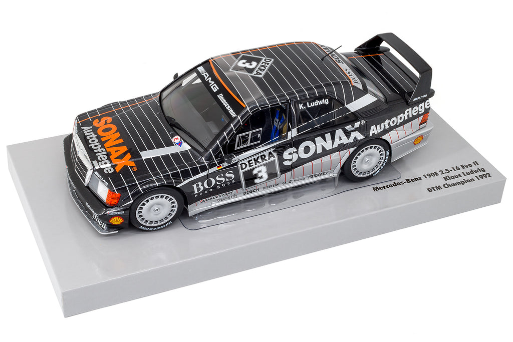 Werk83 1:18 Mercedes Benz 190E 2.5-16V EVO II DTM Champion image 3