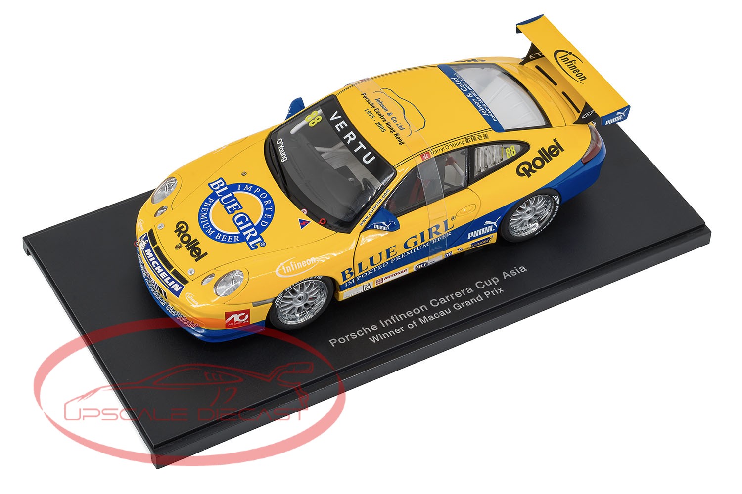 AUTOart 1:18 Porsche 996 GT3 Cup Blue Girl image 2