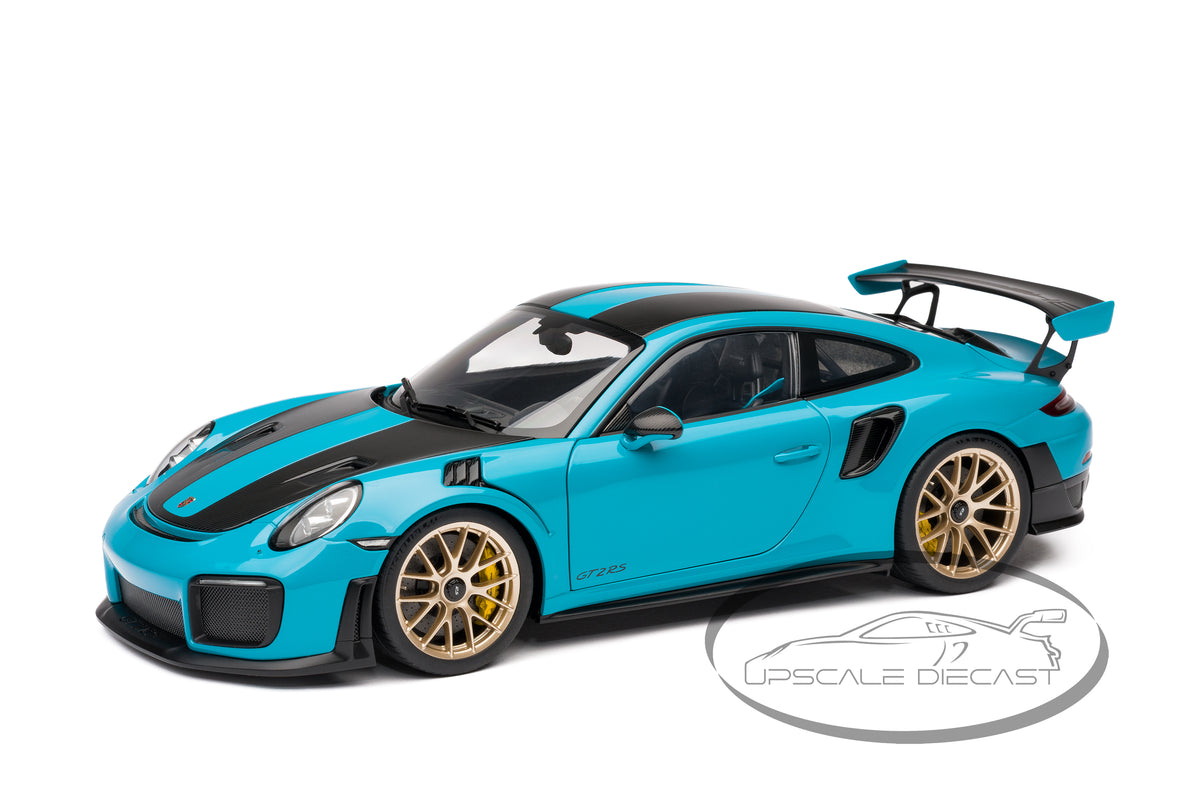 Auto Art 1:18 Porsche 991 GT2 RS Weissach Miami Blue