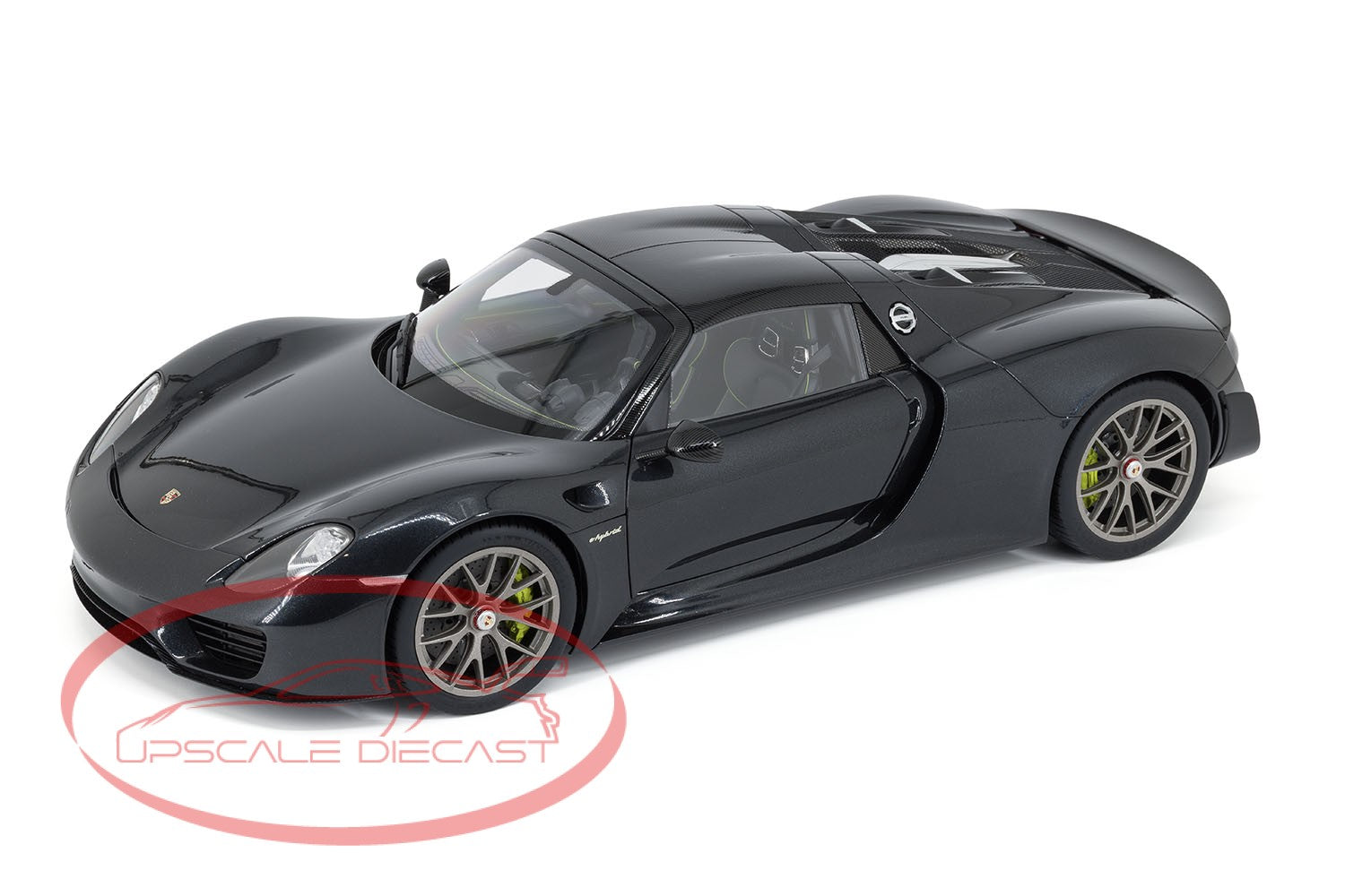 AUTOart 1:12 Porsche Black 918 Spyder Scale Model