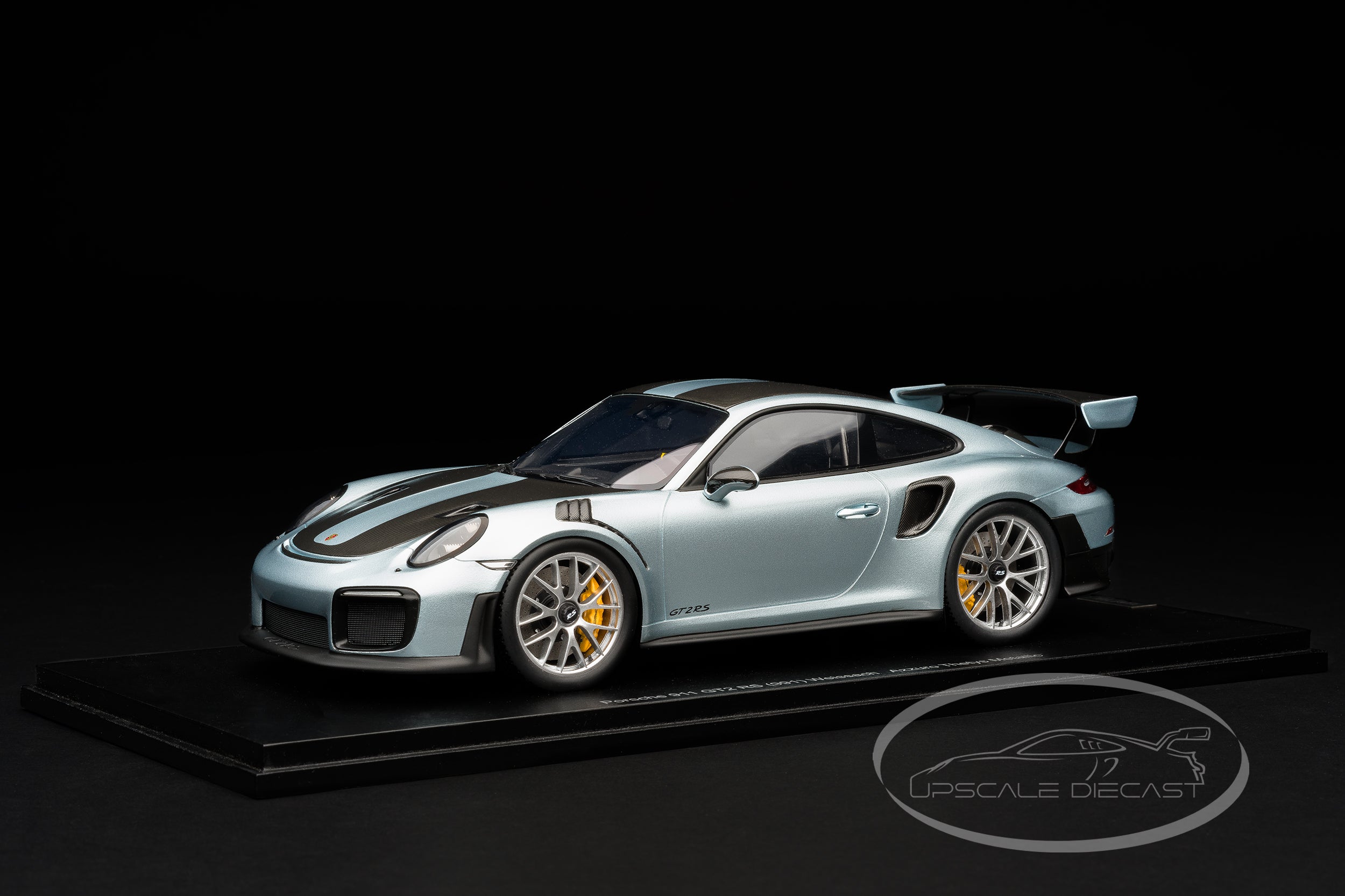 Spark 1:18 Porsche 991 911 GT2 RS Weissach Azzuro Thetys Metallic