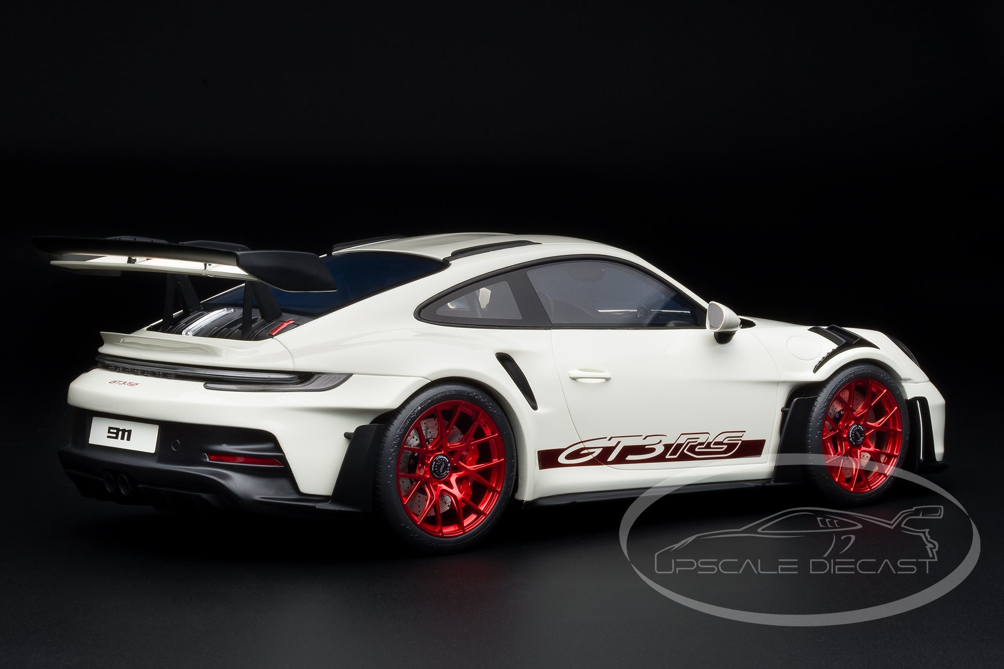 GT Spirit 1:12 Porsche 992 GT3 RS Tribute White / Red Limited to 300