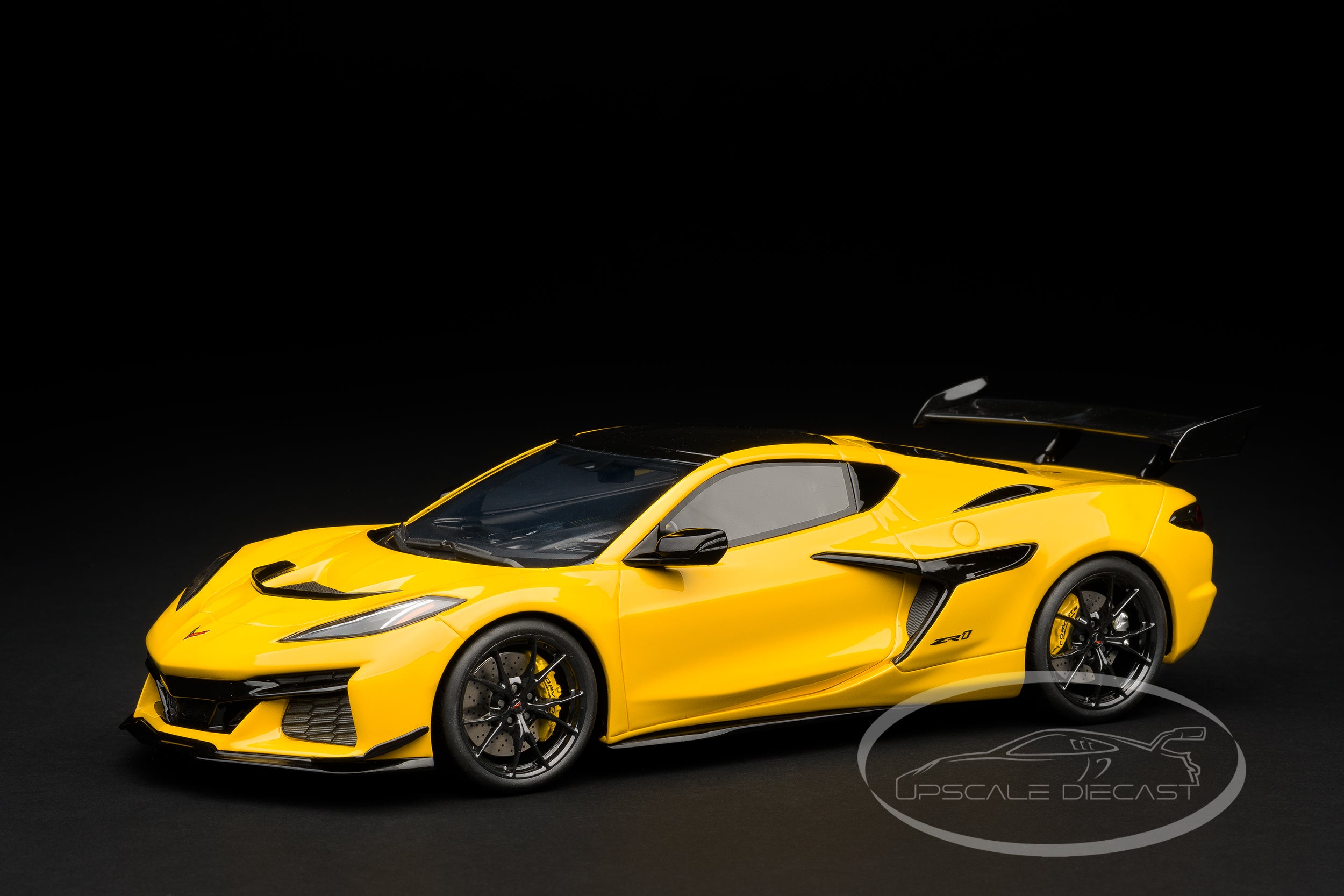 GT Spirit 1:18 Chevrolet Corvette ZR1 C8 Yellow Resin GT528