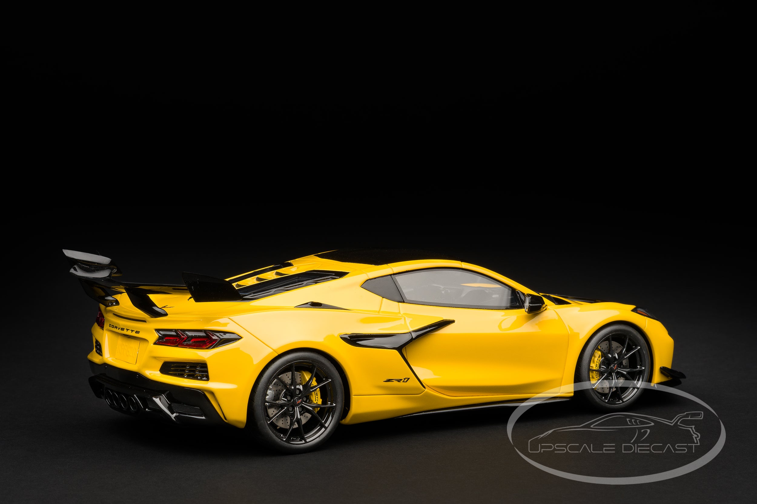 GT Spirit 1:18 Chevrolet Corvette ZR1 C8 Yellow Resin GT528