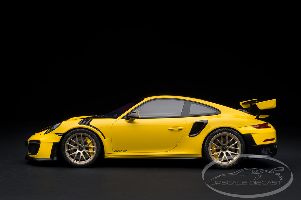GT Spirit 1:12 Porsche 911 GT2 RS 991.2 Yellow Black Gold Rims GT535B