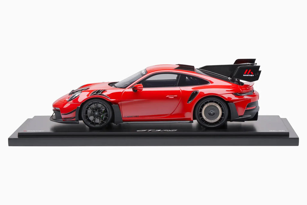 Spark 1:18 Porsche 911 992 GT3 RS Manthey Guards Red