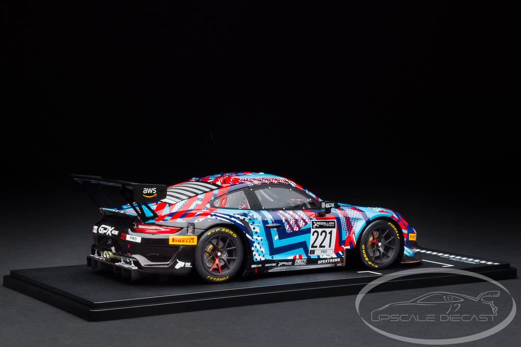IXO 1:18 Porsche 911 GT3 R No.221 Test Days 24h Spa 2022 GPX Martini Racing