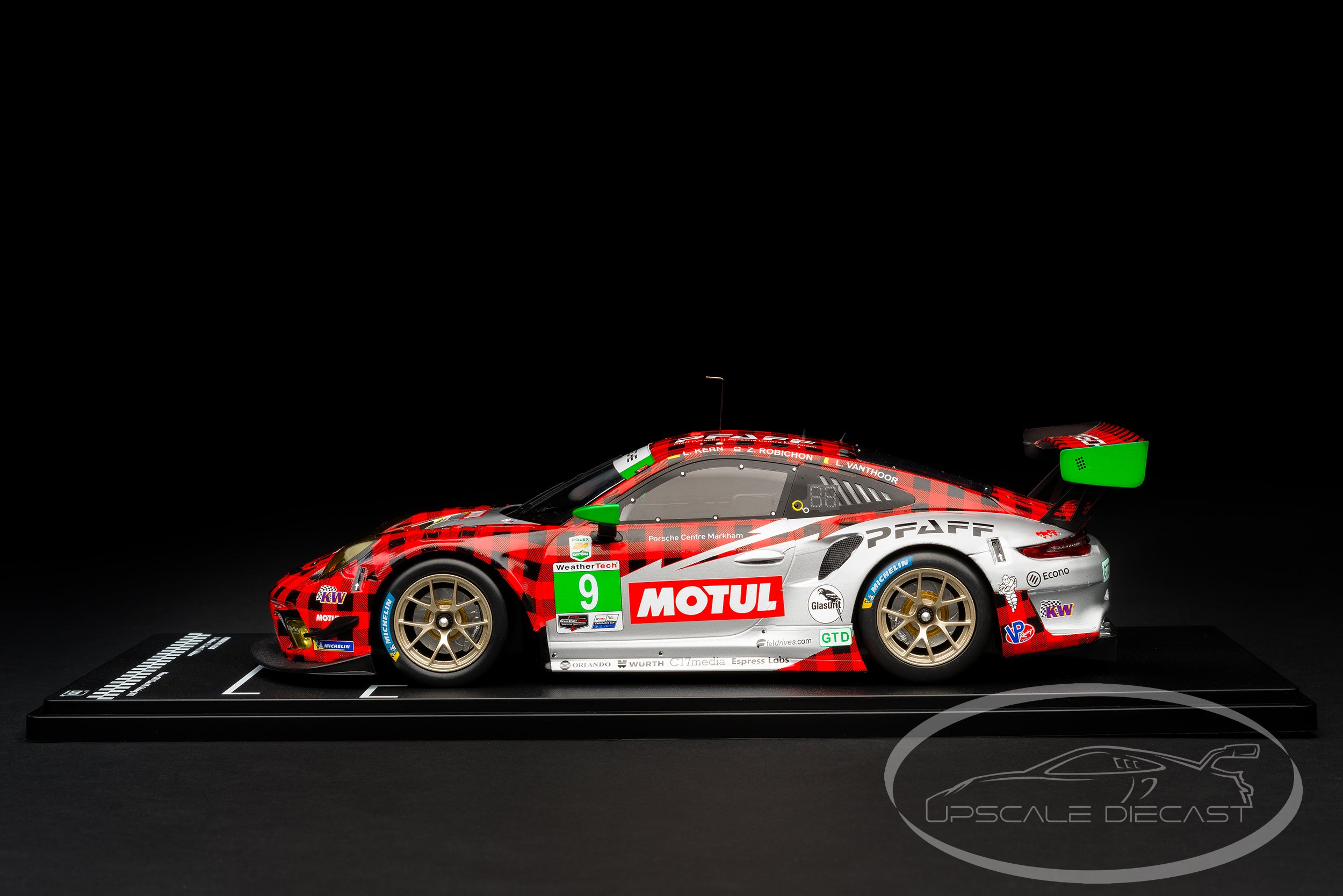IXO 1:18 Porsche 911 GT3 R No.9 Pfaff Winner 12h Sebring 2021 GTD Class