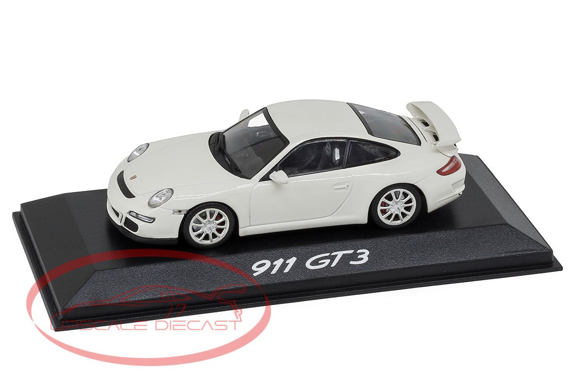 Minichamps / Porsche Dealer Packaging 1:43 Porsche 911 GT3 997 Scale Model