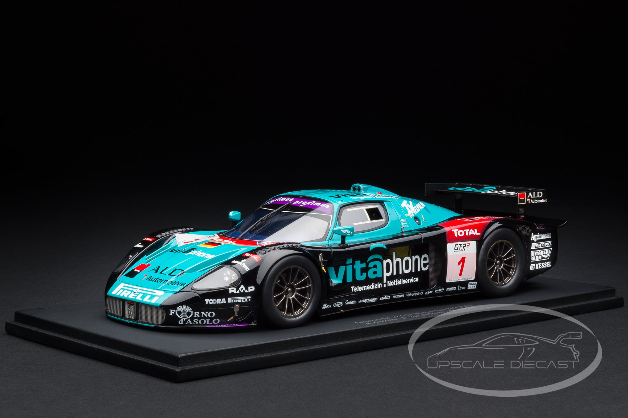 Spark 1:18 Maserati MC12 No.1 Winner Spa 24 Hours 2006 Bertolini Bartels Van de Poele