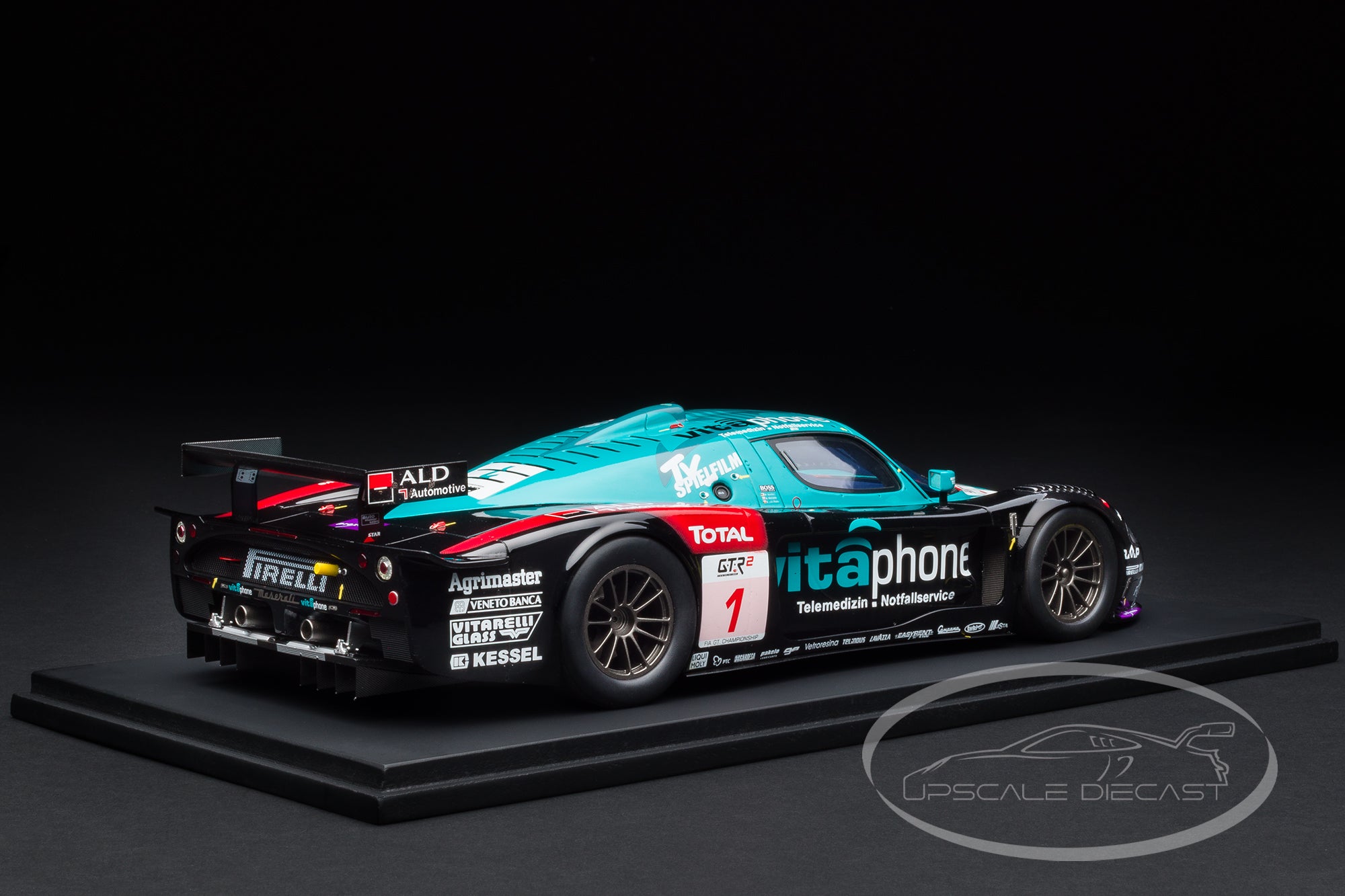 Spark 1:18 Maserati MC12 No.1 Winner Spa 24 Hours 2006 Bertolini Bartels Van de Poele