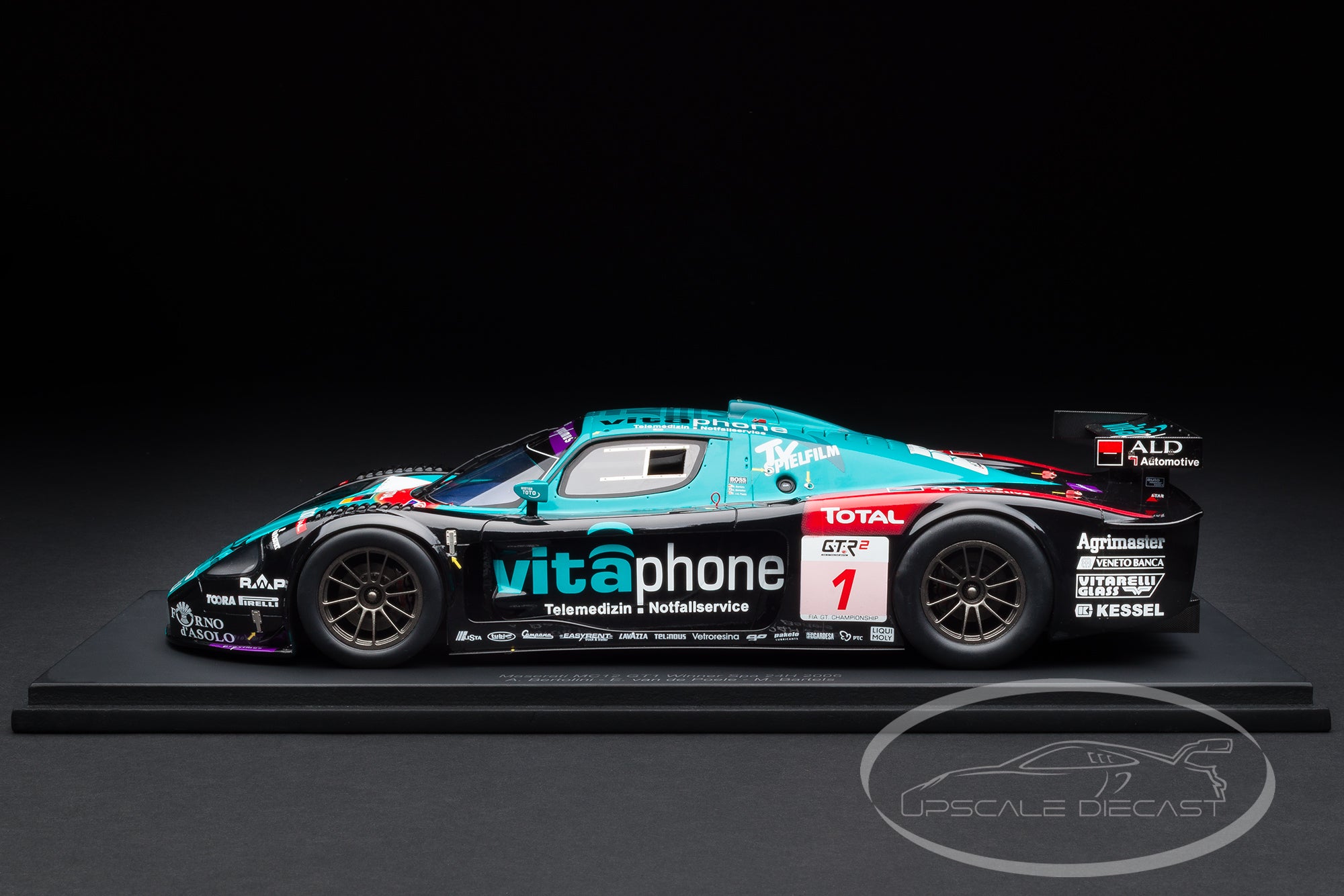 Spark 1:18 Maserati MC12 No.1 Winner Spa 24 Hours 2006 Bertolini Bartels Van de Poele