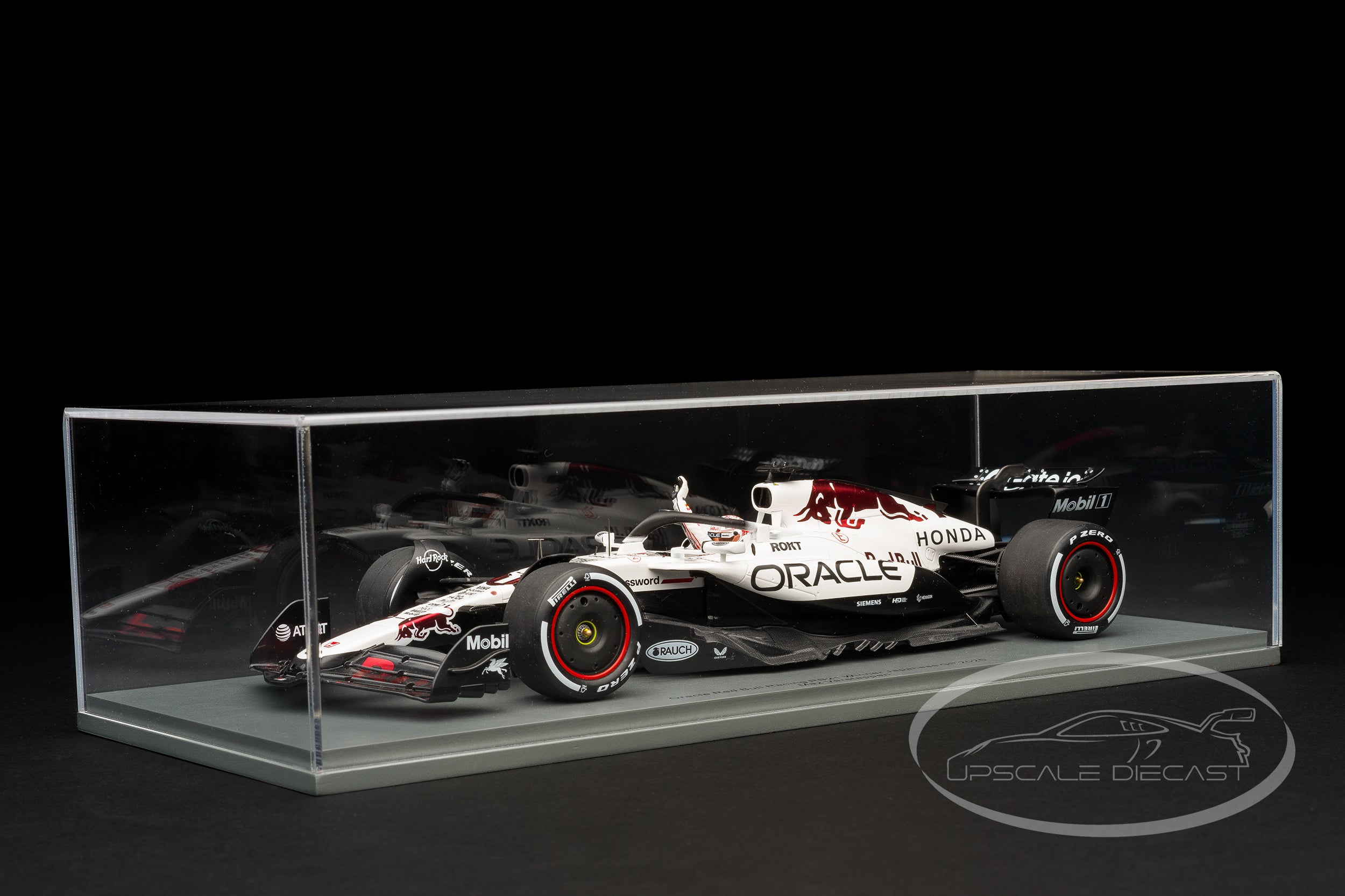 Spark 1:18 Red Bull Racing RB21 Japan GP Winner 2025 Max Verstappen