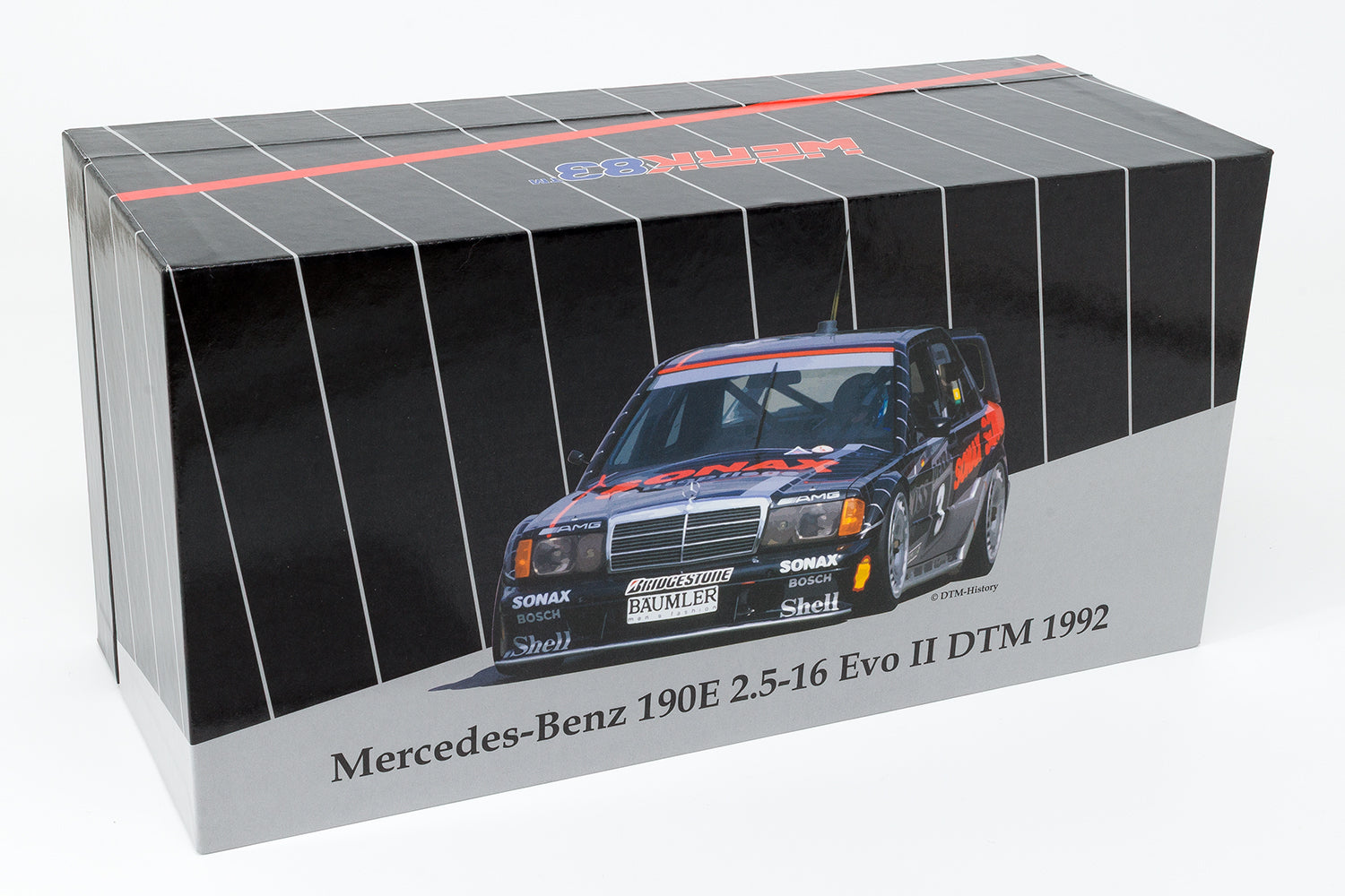 Werk83 1:18 Mercedes Benz 190E 2.5-16V EVO II DTM Champion image 4