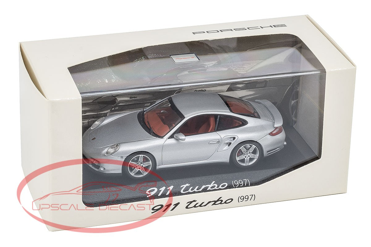 Minichamps / Porsche Dealer Packaging 1:43 Porsche 911 Turbo 997 image 2