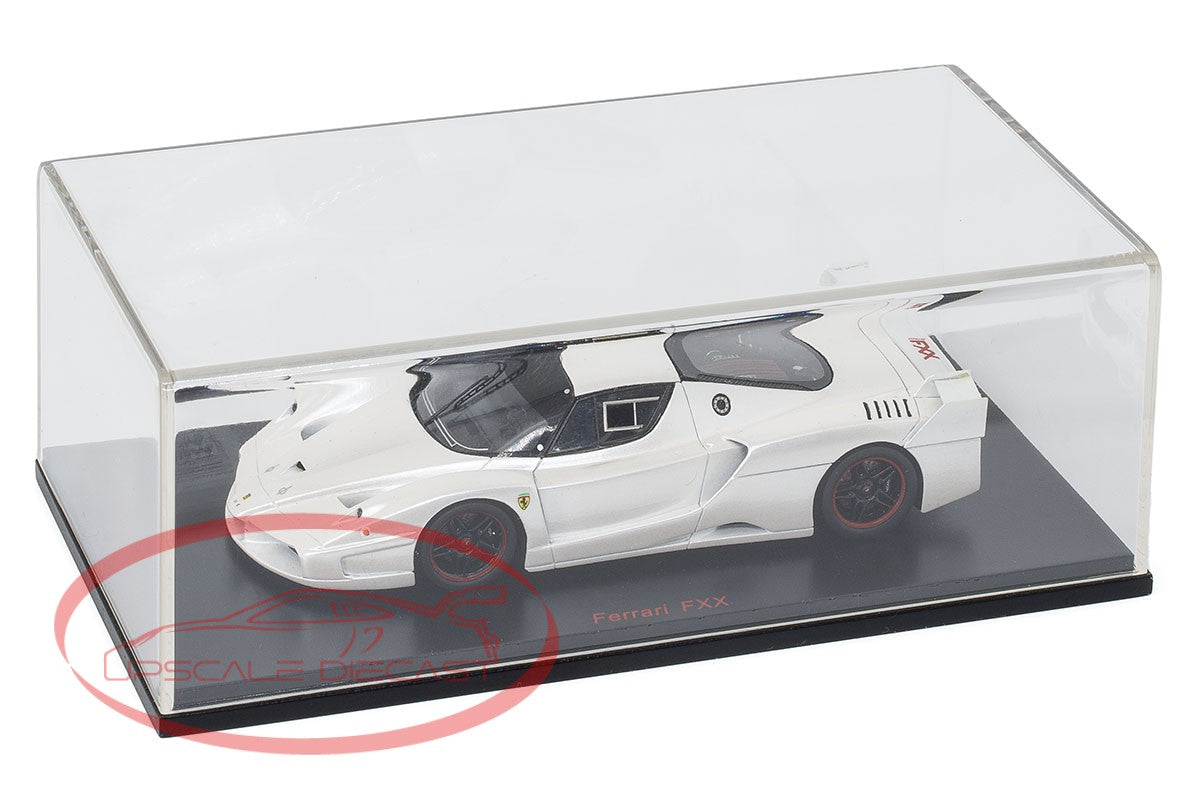 Red Line 1:43 Ferrari Enzo FXX in White image 2