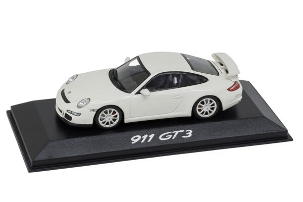 Minichamps / Porsche Dealer Packaging 1:43 Porsche 911 GT3 997