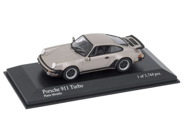 Minichamps 1:43 Porsche 911 Turbo 930